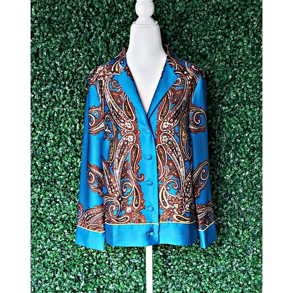 23. NWOT J.Crew Drapey button-up shirt in paisley print - Picture 6 of 8